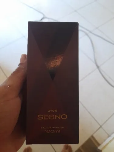 PERFUME SEGNO NUNCA USADO