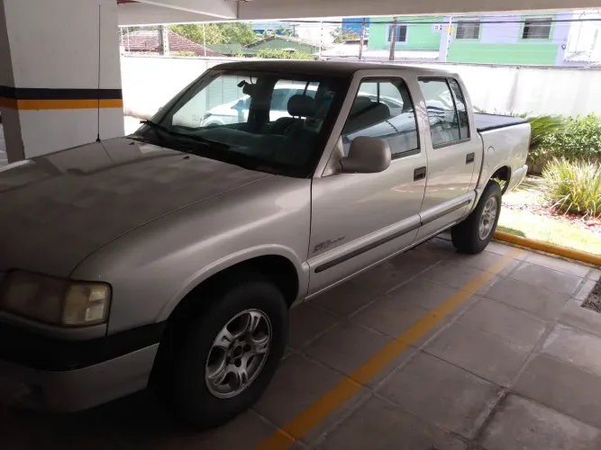 Chevrolet S10 Pick-up Luxe 2.8 4X2 CD TB Int.dies. 2000