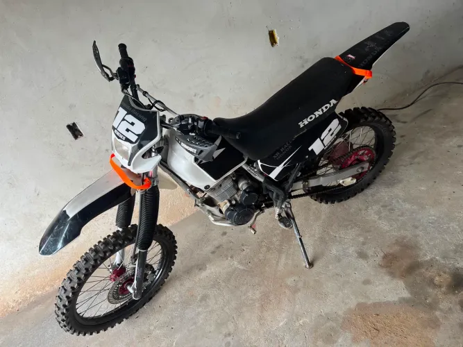Xr 200 trilha
