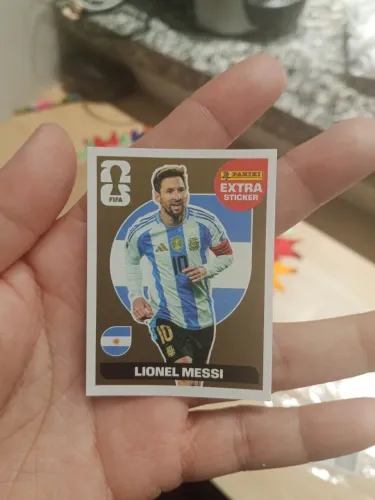 Lionel Messi Extra Legend Ouro