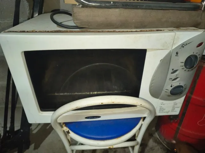 Vendo forno elétrico