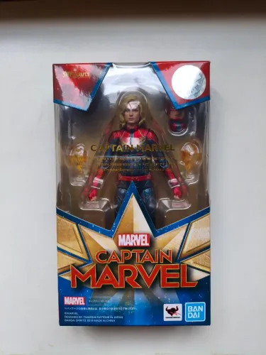 Capitã Marvel S.h Figuarts primeira versão 