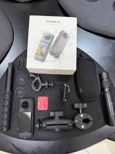 Insta360 X4 + Acessórios