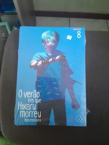Mangá o verão em que Hikaru morreu volume 8