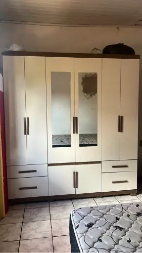Guarda Roupa Casal