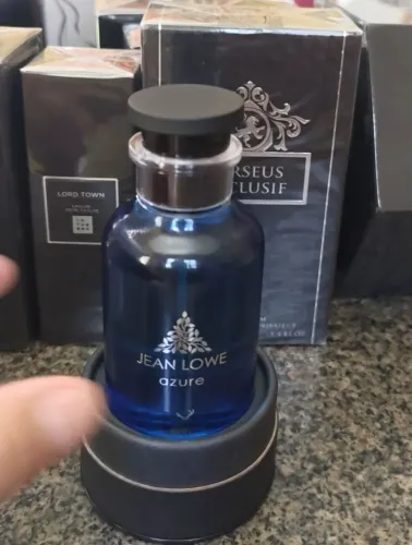 Lowe azure