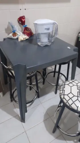 Vendo 2 mesas plásticas