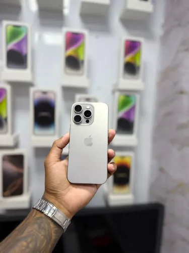 iPhone 15 PRO - 256 NATURAL<br>?3.999