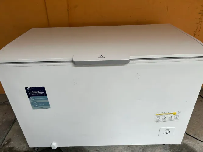 Freezer Electrolux 440 litros inverter um mes de uso 
