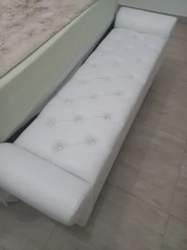Bau branco usado com pouco 