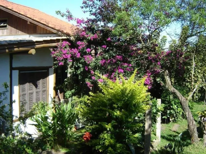 Terreno à venda no bairro Praia do Rosa - Imbituba/SC