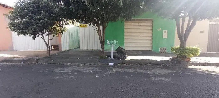 Casa à venda em Mococa, Jardim Planalto Verde, com 3 quartos, com 100 m²