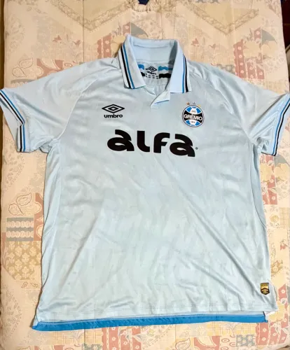 Camisa Grêmio Celeste na etiqueta 