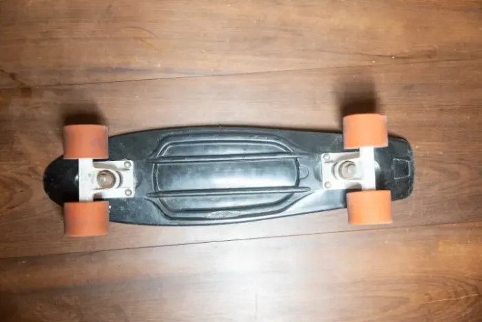 Skate mini cruiser Cyclone original, compacto e muito bom pra andar na cidade.