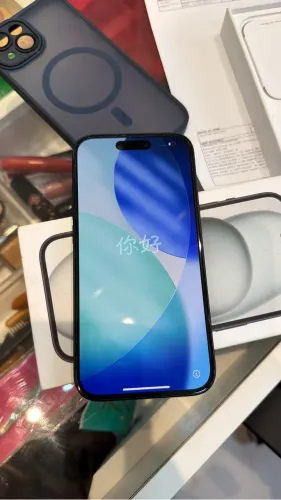 iPhone 15 128g
