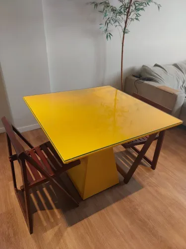 Mesa design de jantar 4 lugares