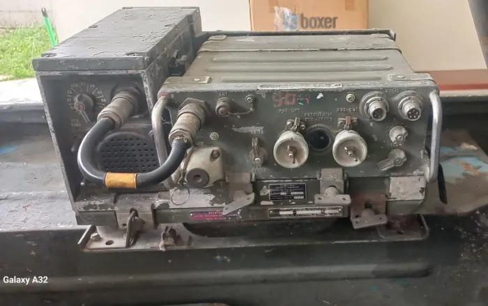Radio militar