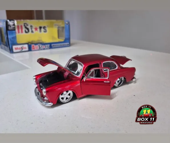 Miniaturas Bburago 1:24