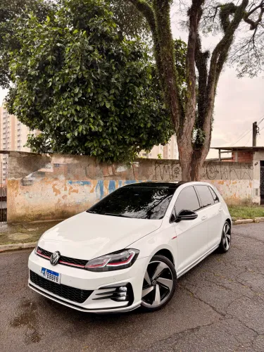 Volkswagen Golf GTI 2.0 TSI 220cv Aut. 2016