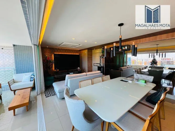 Apartamento com 4 dormitórios à venda, 177 m² por R$ 2.250.000,00 - Guararapes - Fortaleza