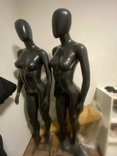 2 MANEQUIM