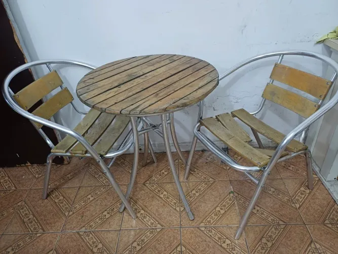 Conjunto mesa e cadeira jardim varanda praia