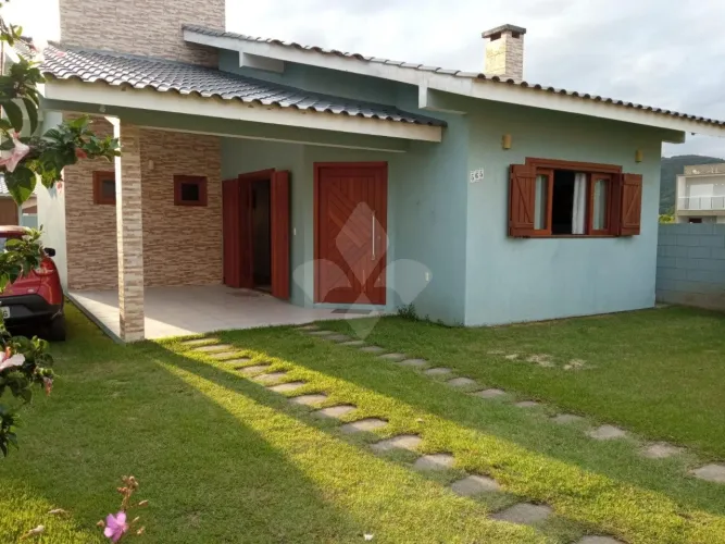 Casa 3dormitorios com 378m² Areias de Palhocinha - Garopaba