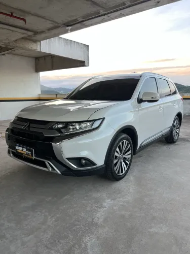 Mitsubishi Outlander HPE 2.0 16V 5P Aut. 2019