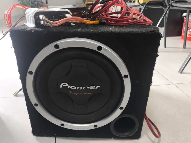 Subwofer Pioneer 12 pol. + Módulo + DSP