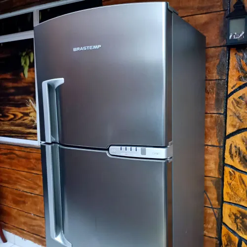 Geladeira Brastemp Inox 354Lts. Usada, Gelando Bem!