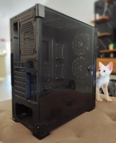 Vendo gabinete gamer 