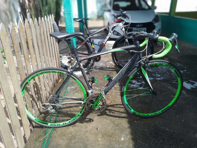 Bicicleta speed specialized allez