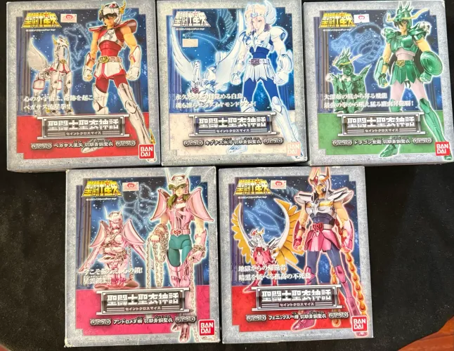 Kit 5 Cavaleiros de Bronze V1 Cloth Myth primeira armadura Zodíaco Bandai