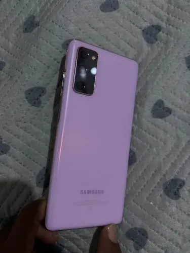 Samsung s20fe