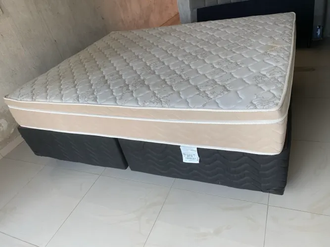 Cama box QUEEM