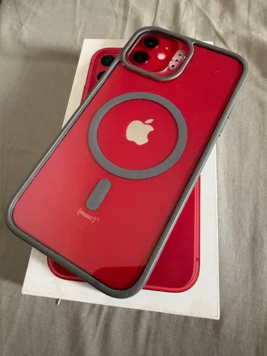 iPhone 11 64G com caixa e carregador