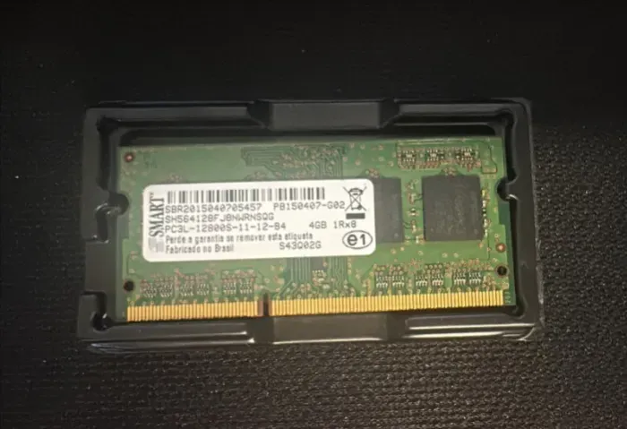 Memória RAM 4GB DDR3L 1600MHz para Notebook Lenovo