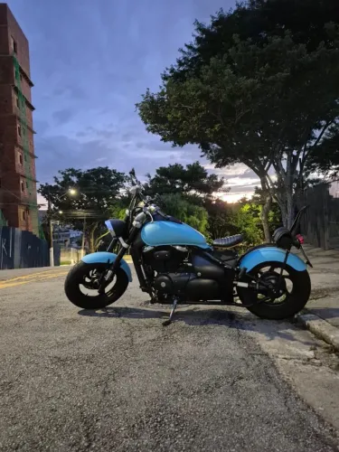 Moto custom revisada e modelo unico 