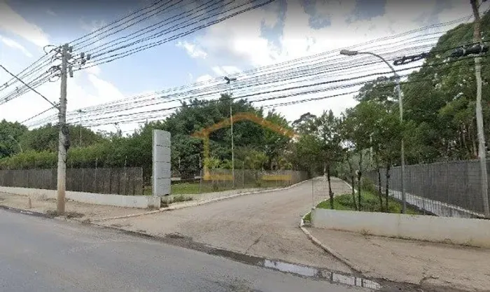 Locação de Galpão em Guarulhos-SP, bairro Cidade Industrial Satélite de São Paulo com 1600