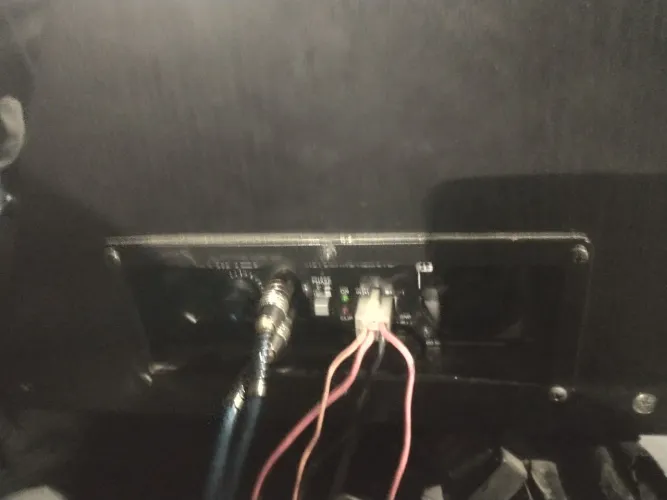 Caixa de carro pra carro tuyte corneta boca ...