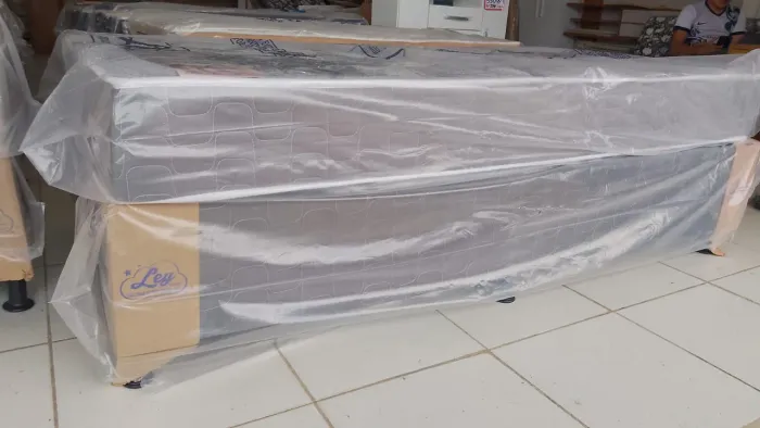 CAMA SOLTEIRÃO DE LUXO