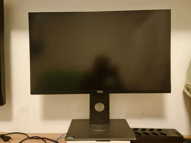 Monitor Gamer Dell S2716DG 27" Quad HD 144Hz (Para Conserto / Retirada de Peças)