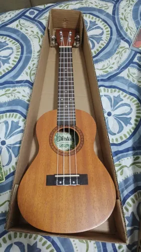 Ukulele Shelby SU-23M STNT
