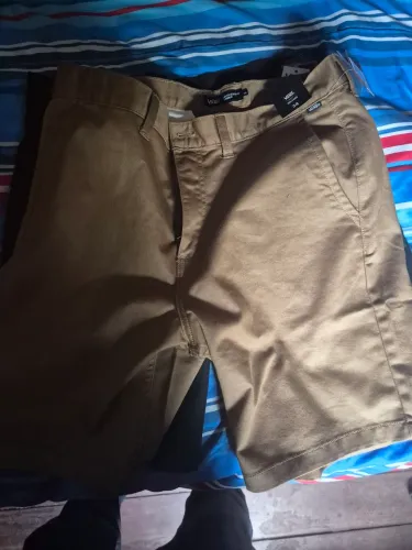 Duas bermudas vans chino authentic 44