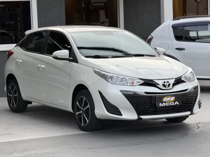 Toyota Yaris Live 1.3 Flex 16V 5P AUT 2020