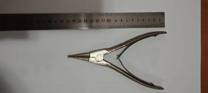 Alicate de Aço