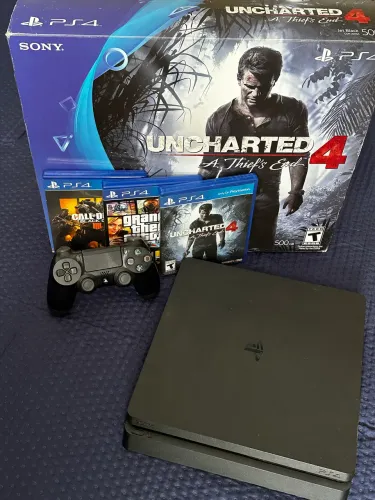 PlayStation 4 - PS4 Slim