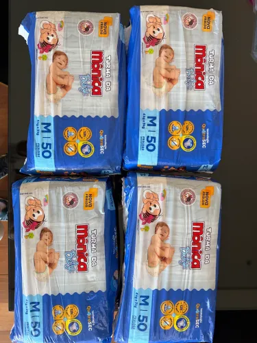 4 pacotes fralda Turma da Mônica tamanho M (200 unidades)