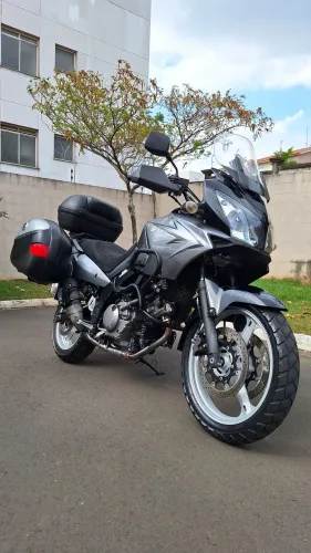 V-STROM DL 650 CINZA 2011 BAIXA KM