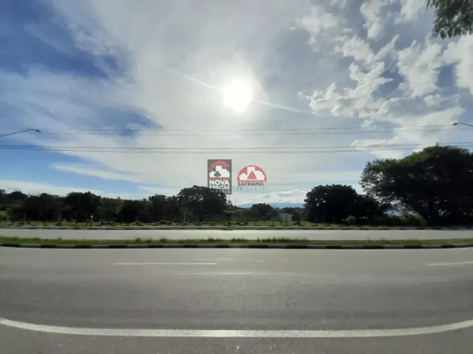 Venda de Área no Vila Suiça, Pindamonhangaba/SP